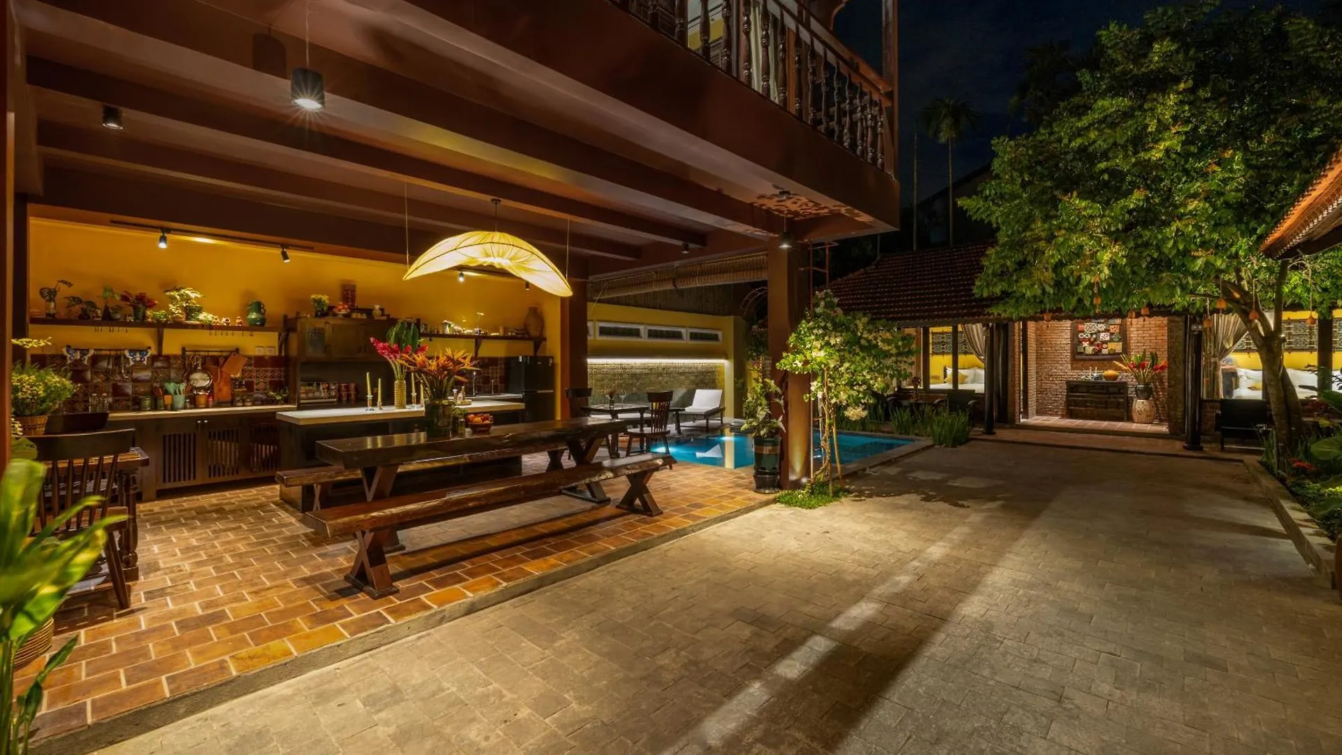 Demin Villa Hoi An - Pool And Bbq Garden