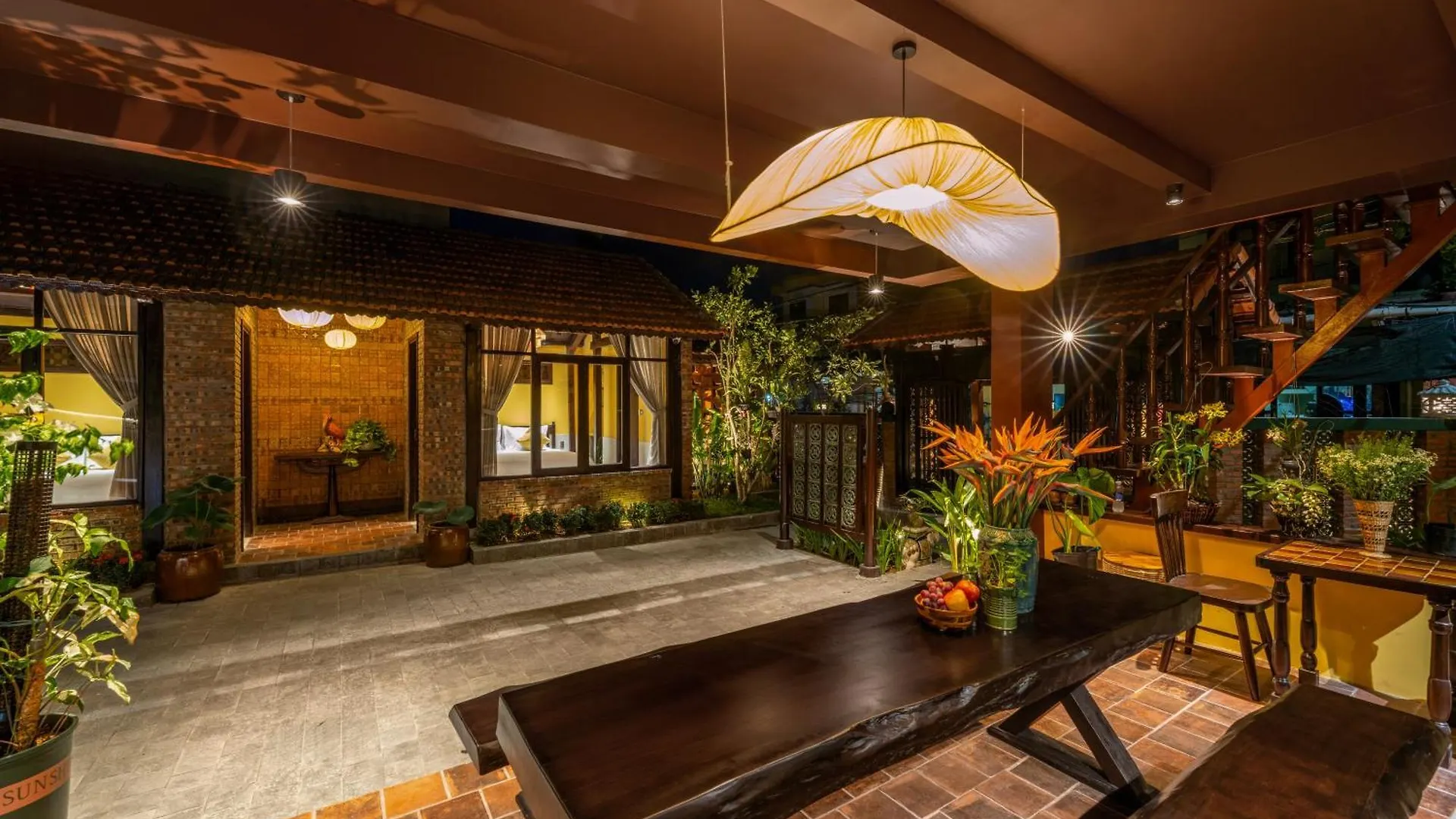Demin Villa Hoi An - Pool And Bbq Garden 0*,