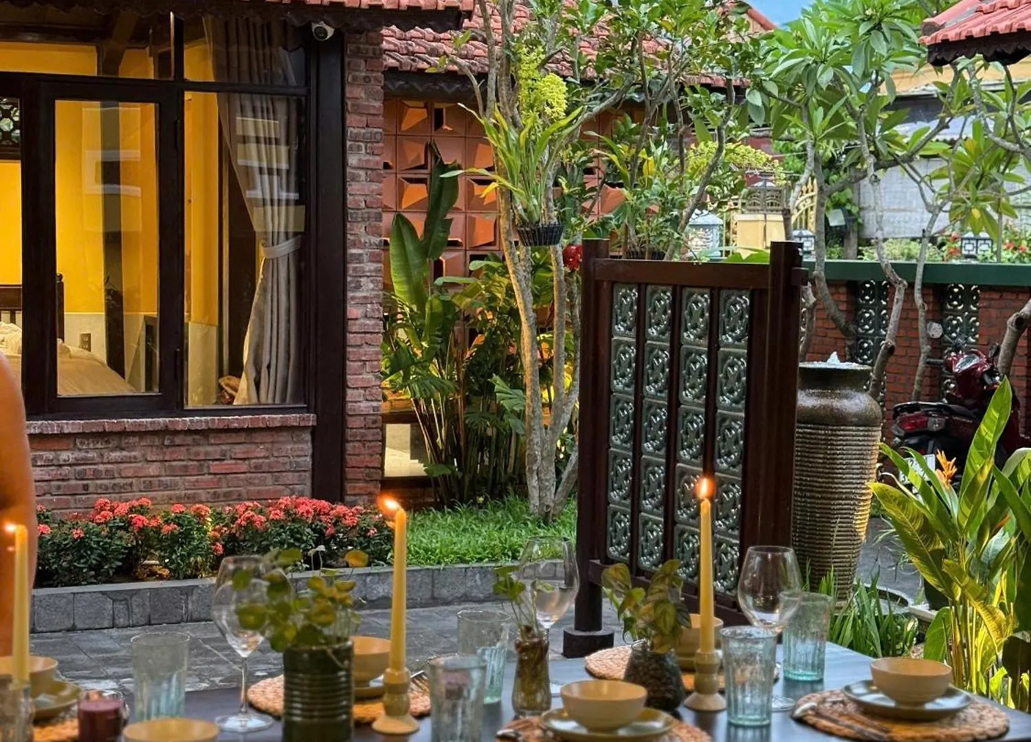 Demin Villa Hoi An - Pool And Bbq Garden 越南